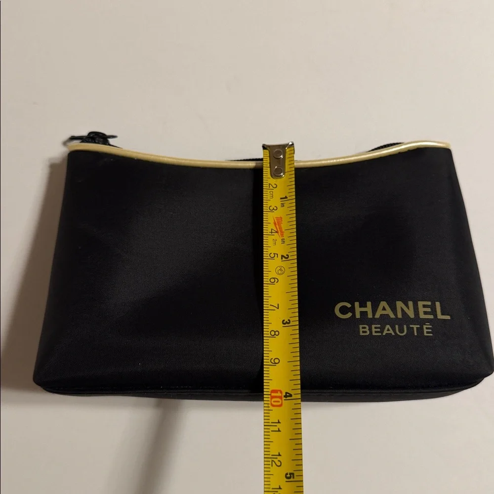 Chanel Beauté Black and Gold Pouch Nylon Fabric ZipperedCosmetic Makeup Bag NWOT